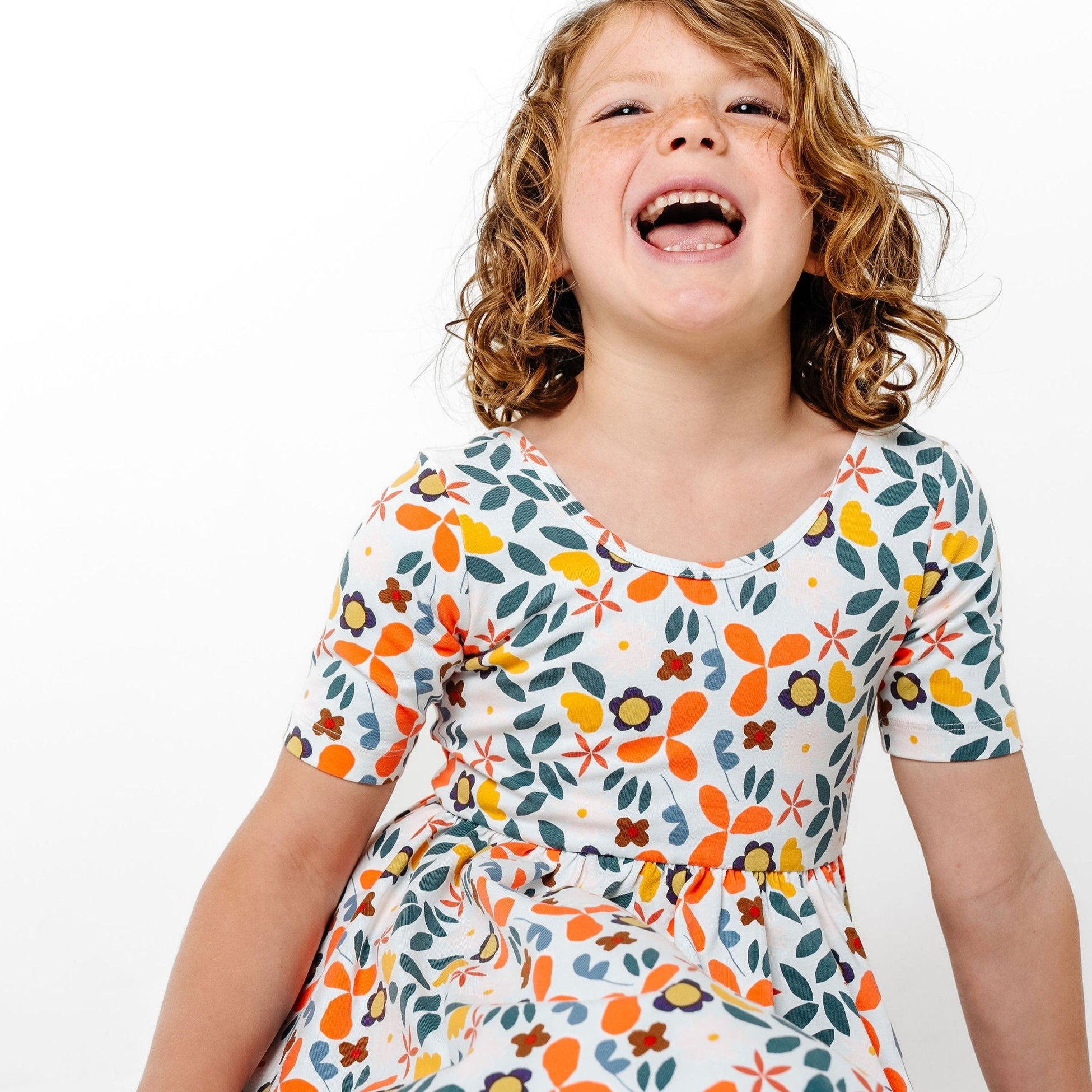 The Short Sleeve Ballet Dress in Lizzie Floral – Alice + Ames