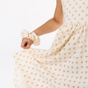 THE SCRUNCHIE IN MISS BERRY
