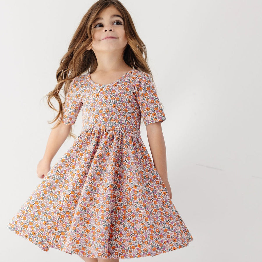 The Short Sleeve Ballet Dress in Prim Floral – Alice + Ames
