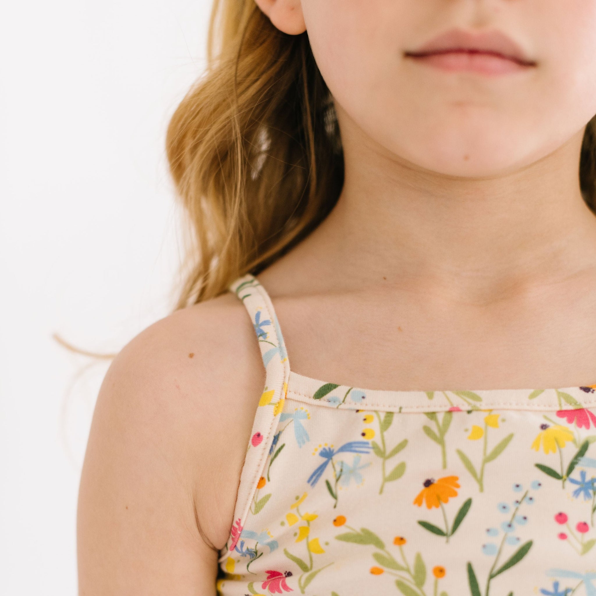 THE CAMI SET IN SPRING GARDEN