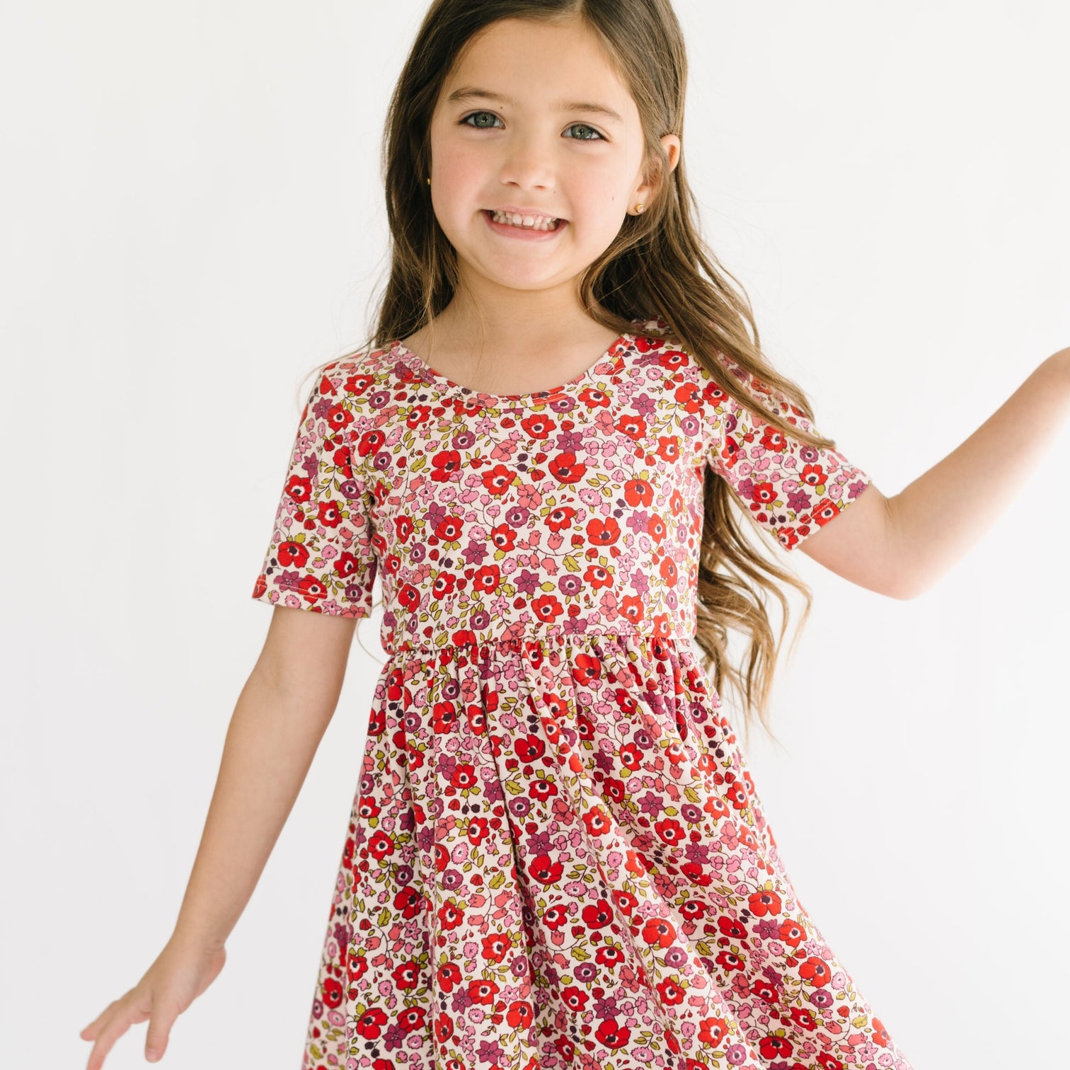 The Short Sleeve Ballet Dress in Poppy Floral – Alice + Ames