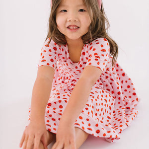 THE SHORT SLEEVE BALLET DRESS IN BUGGIES