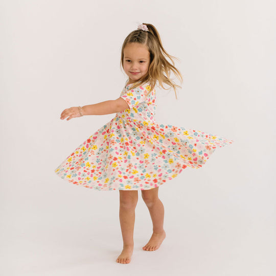 The Short Sleeve Ballet Dress in Cheery Bouquet – Alice + Ames