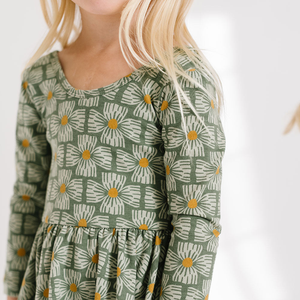 THE BALLET DRESS IN BLOCK FLORAL
