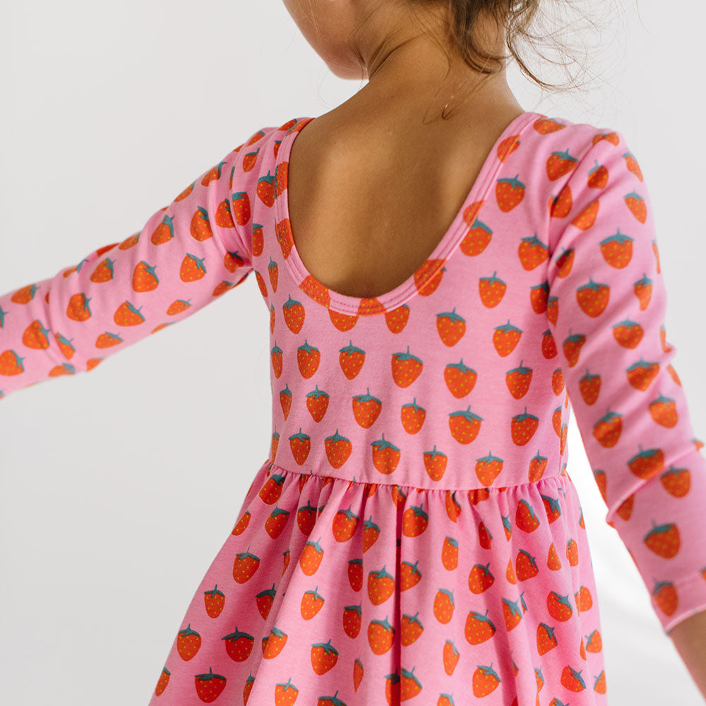 THE BALLET DRESS IN STRAWBERRIES